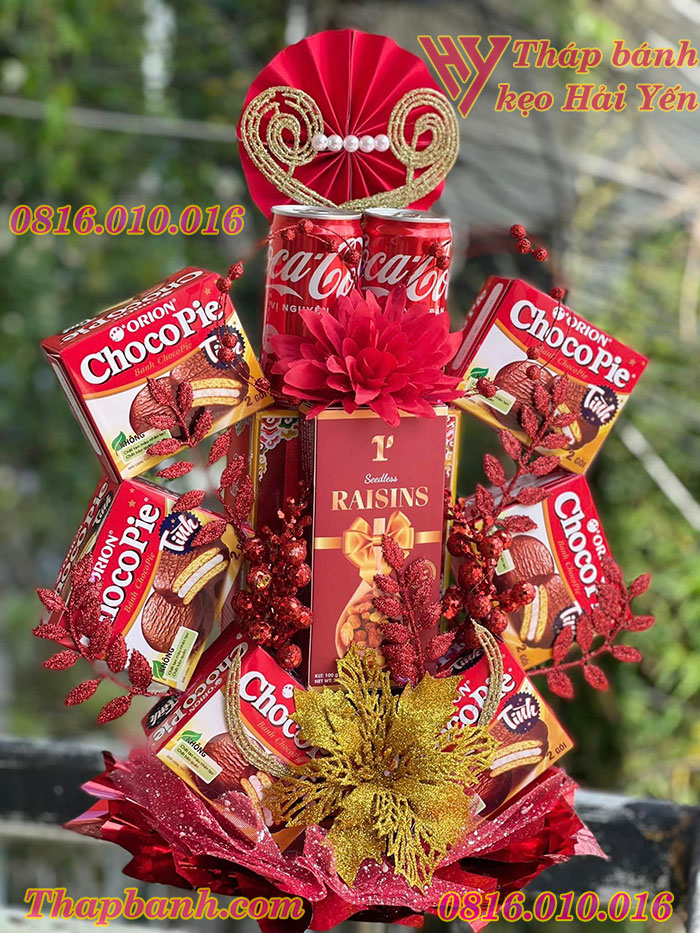 Mẫu tháp bánh kẹo Chocopie tài lộc làm quà biếu Tết